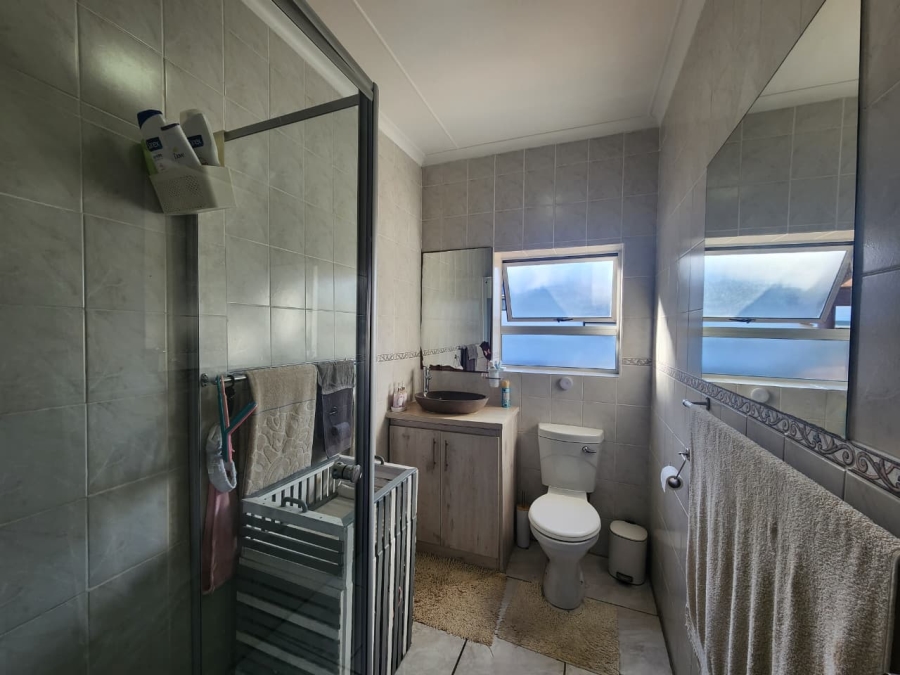 4 Bedroom Property for Sale in Rooi Rivier Rif Western Cape